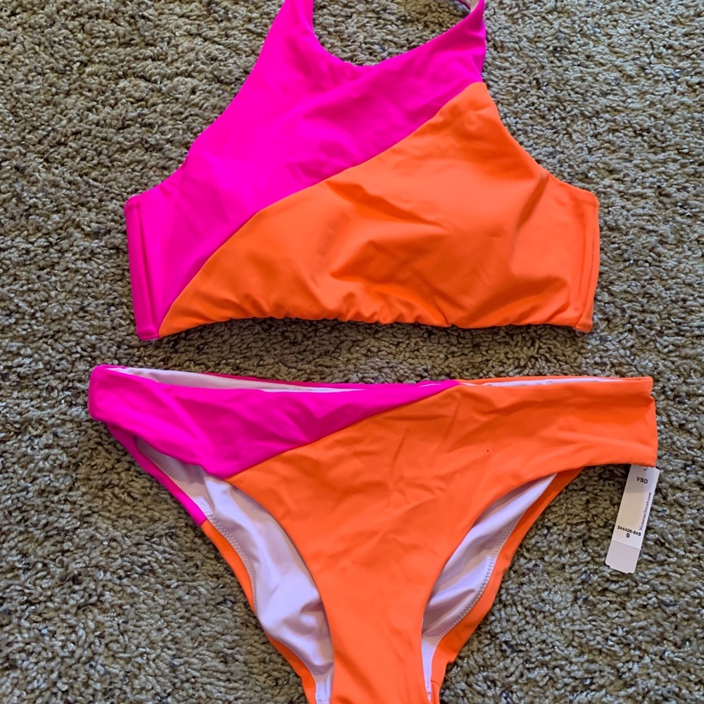 NWT Victoria’s Secret Pink/Orange Bikini